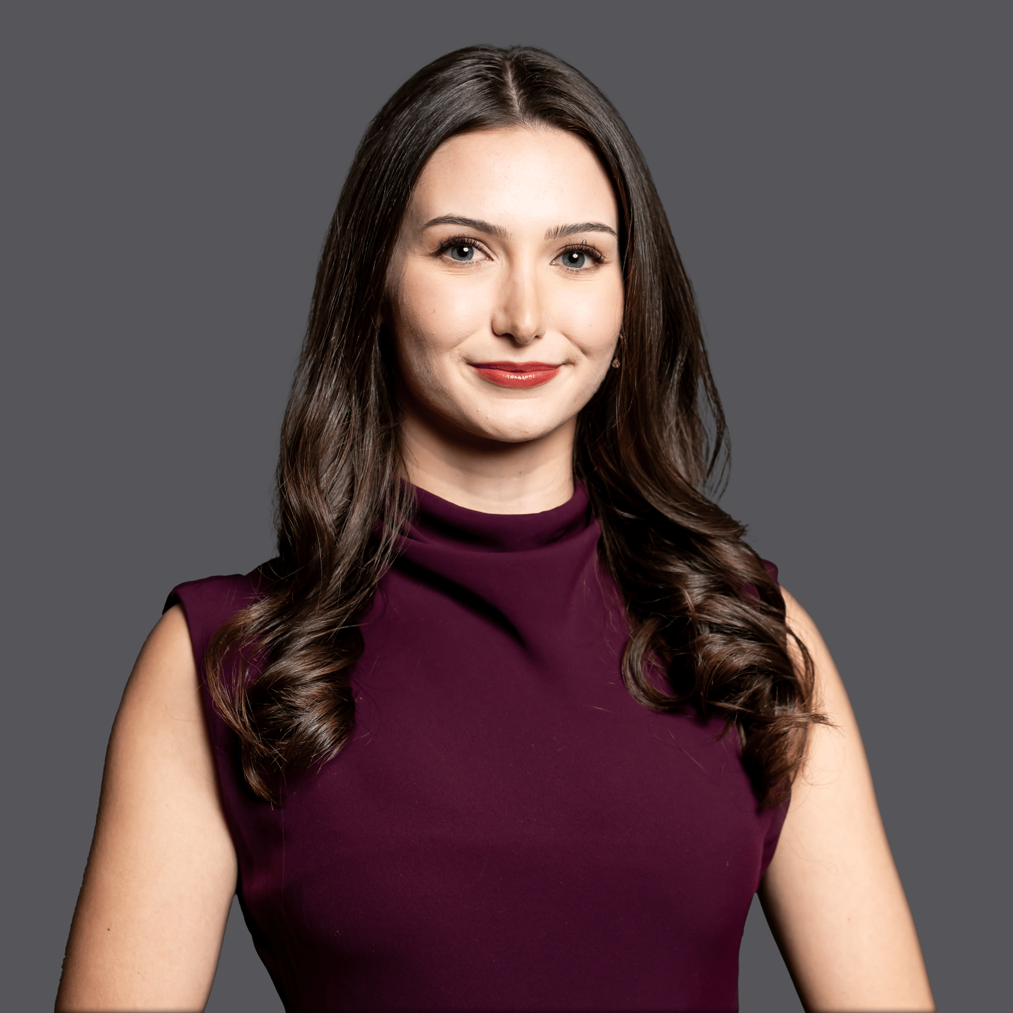 Kaelyn Savidge Headshot 1